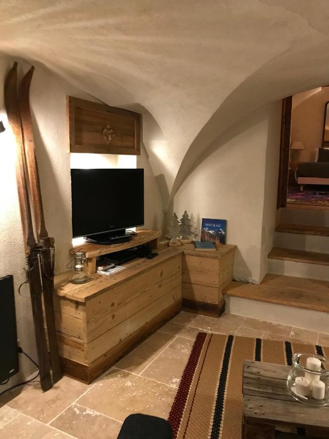 La Suite Lou Le Noyer  المظهر الخارجي الصورة